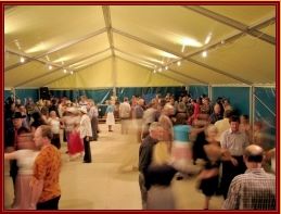 Dvorana: 21. letní škola country tanců