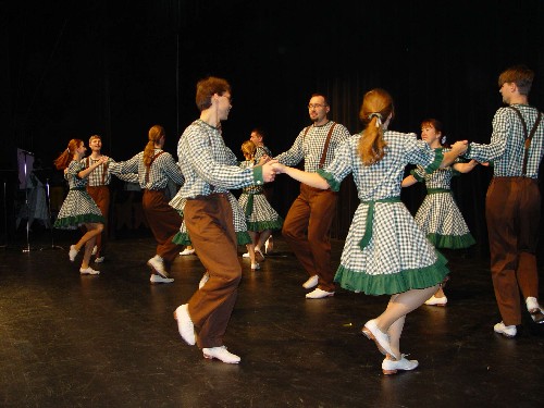 Dvorana: Country taneční na Barče začínají v únoru